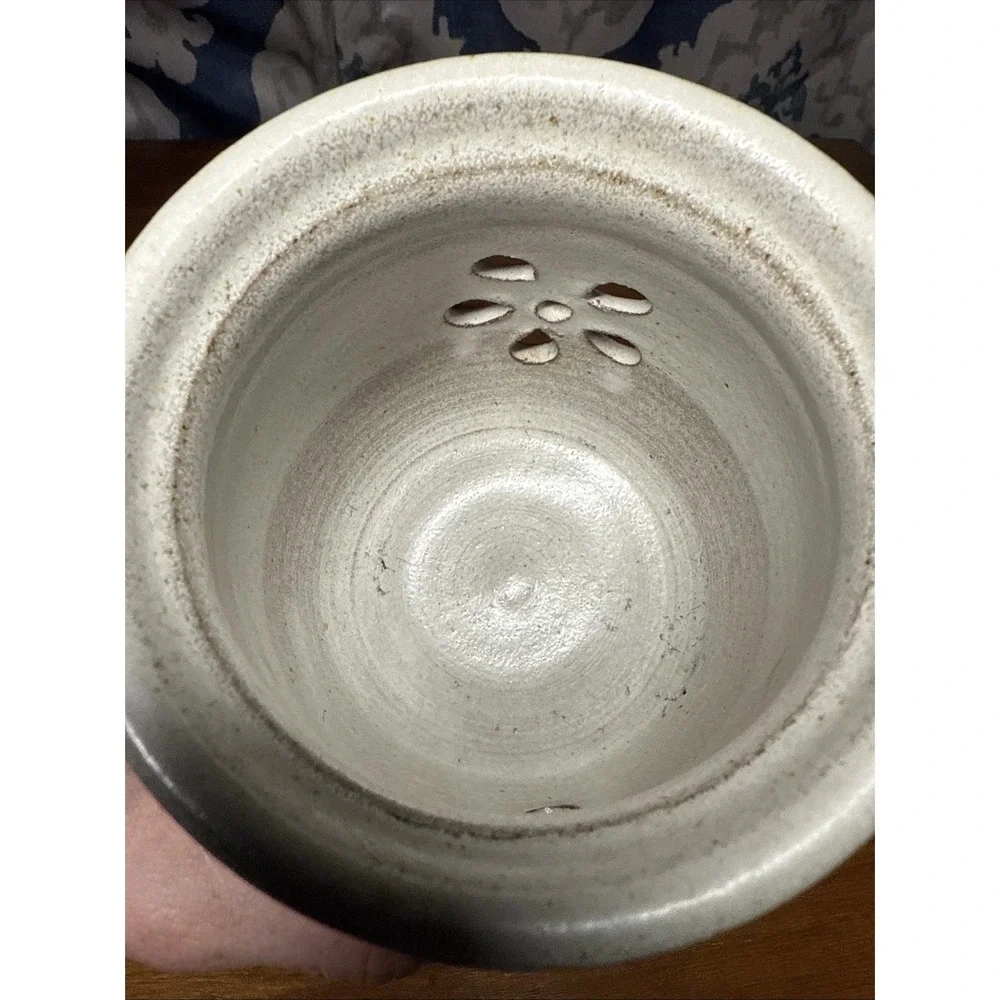 Vintage Mangum Pottery Candle‎ Holder Flower Cut Outs 1987 For Tea Light Candles